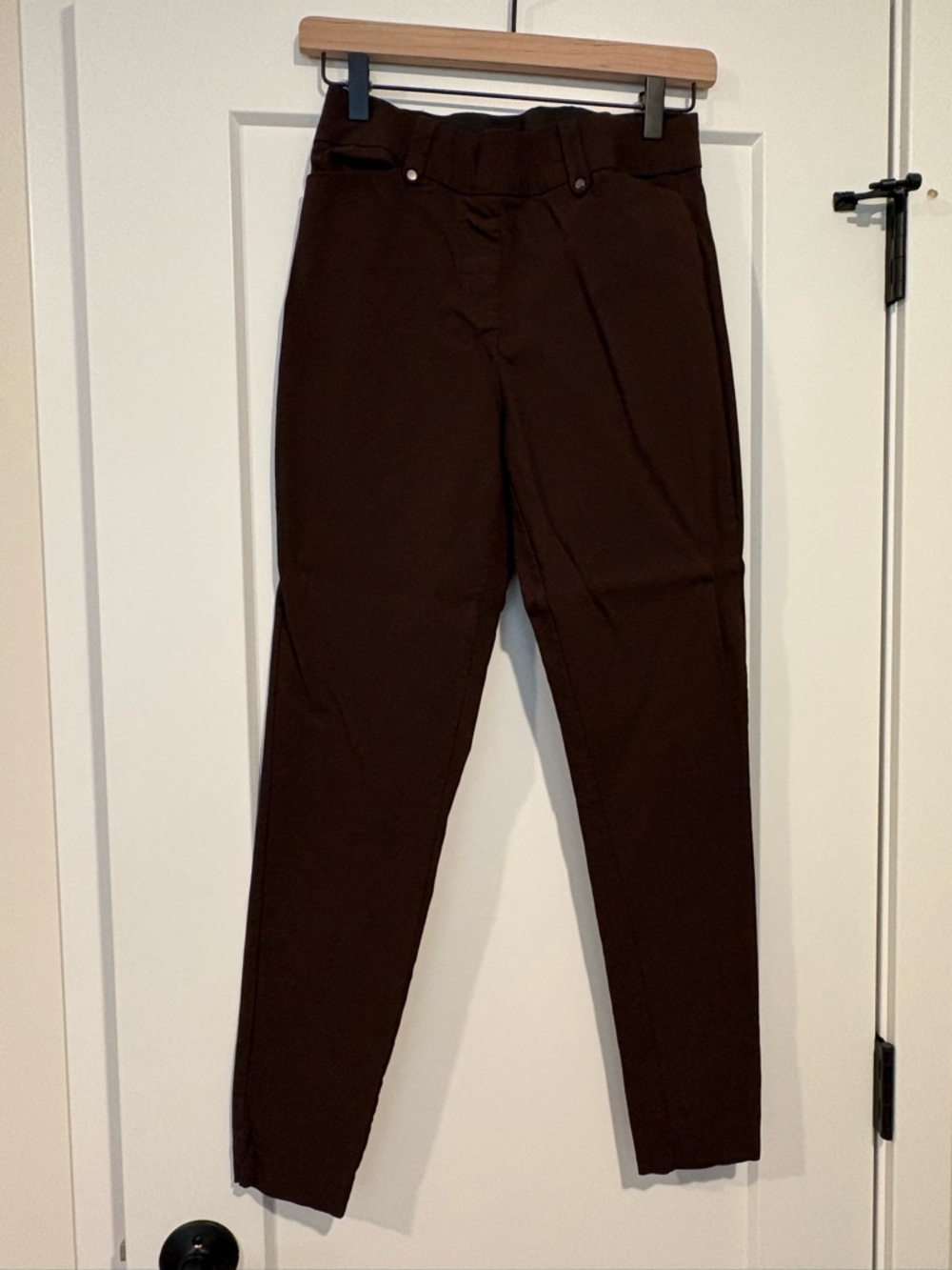 Classic Women’s Brown Stretch Trousers